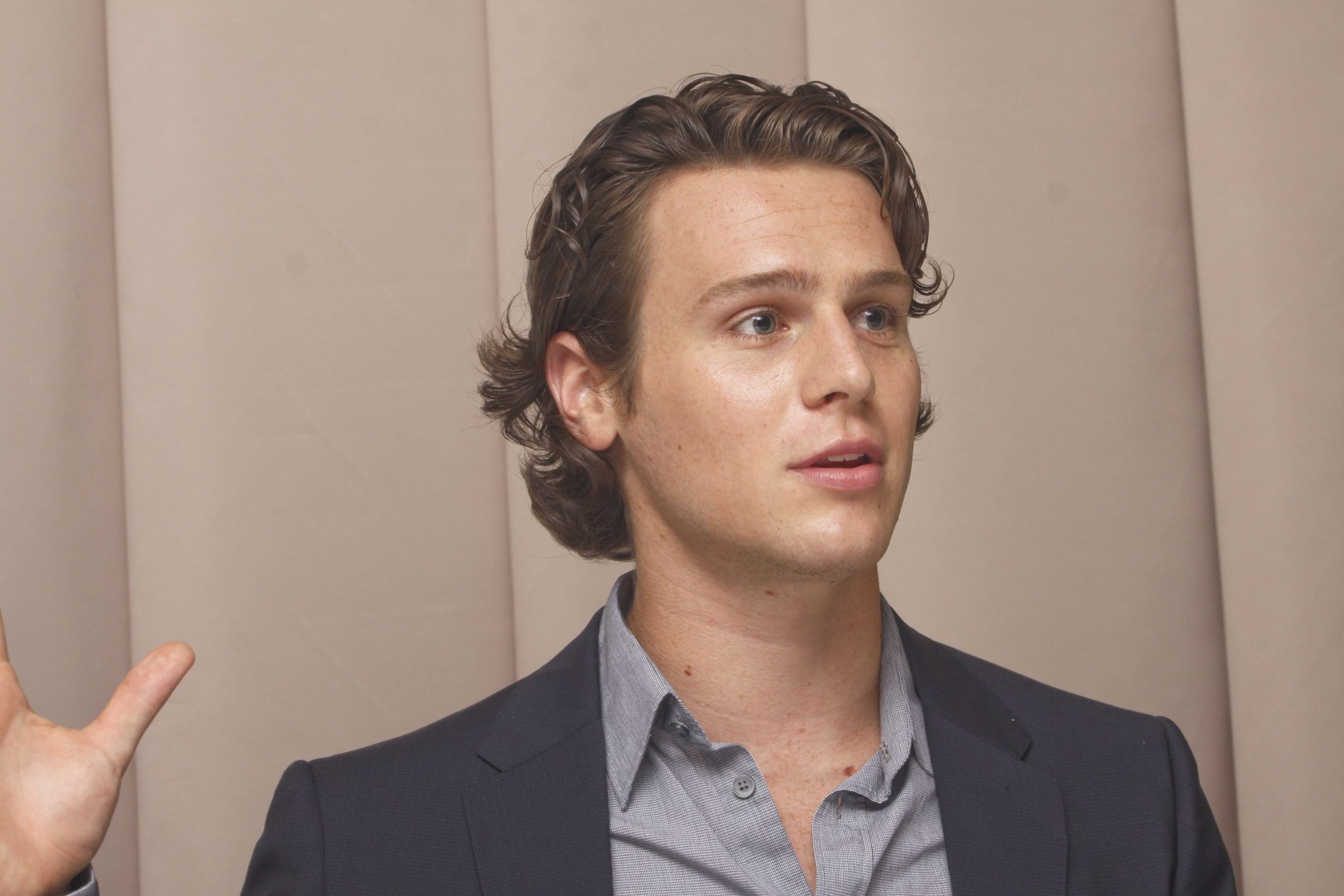 Jonathan Groff