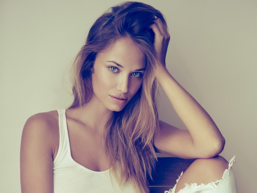 Agathe Teyssier (model) Agathe Teyssier (model)