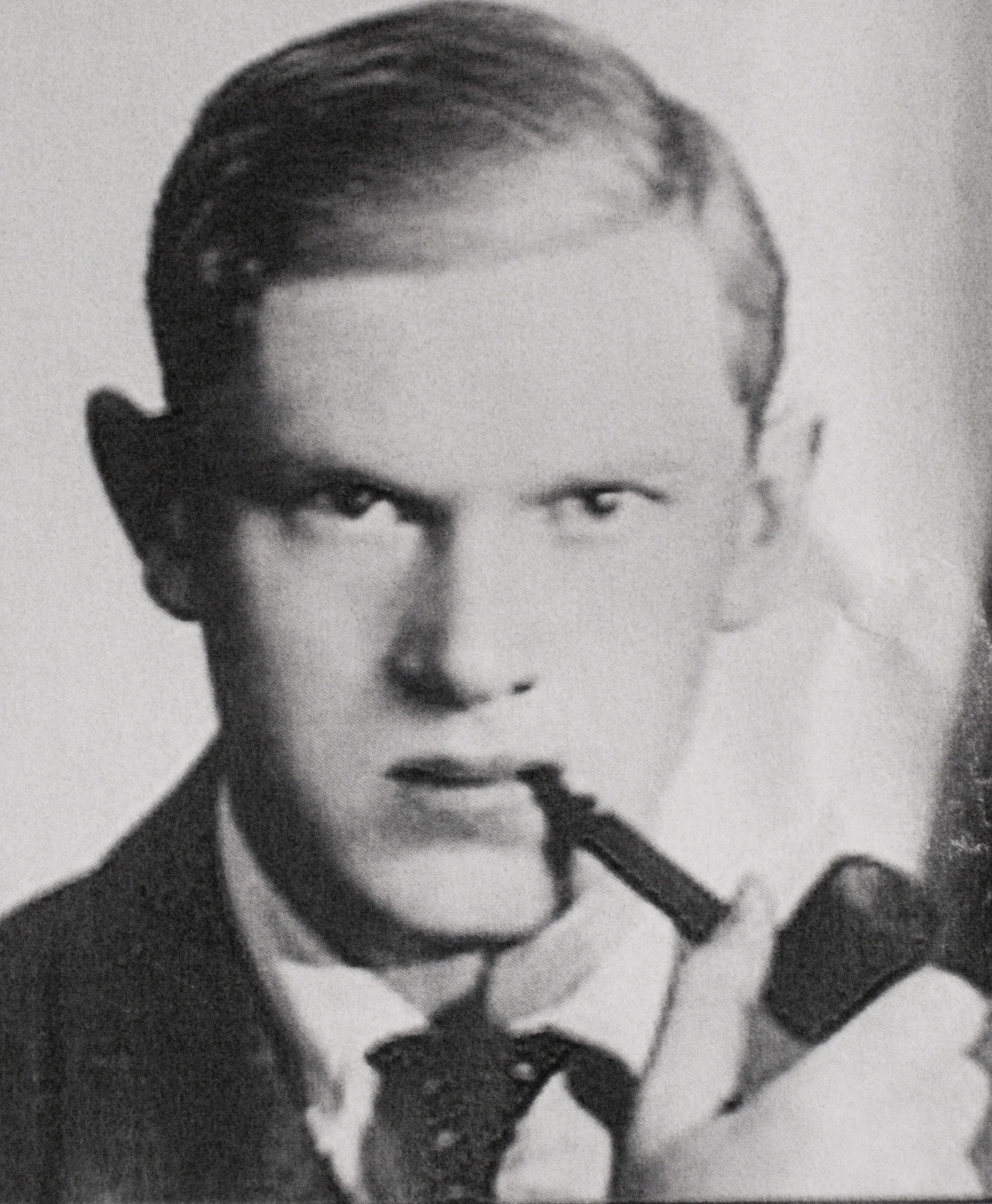 Evelyn Waugh Evelyn Waugh