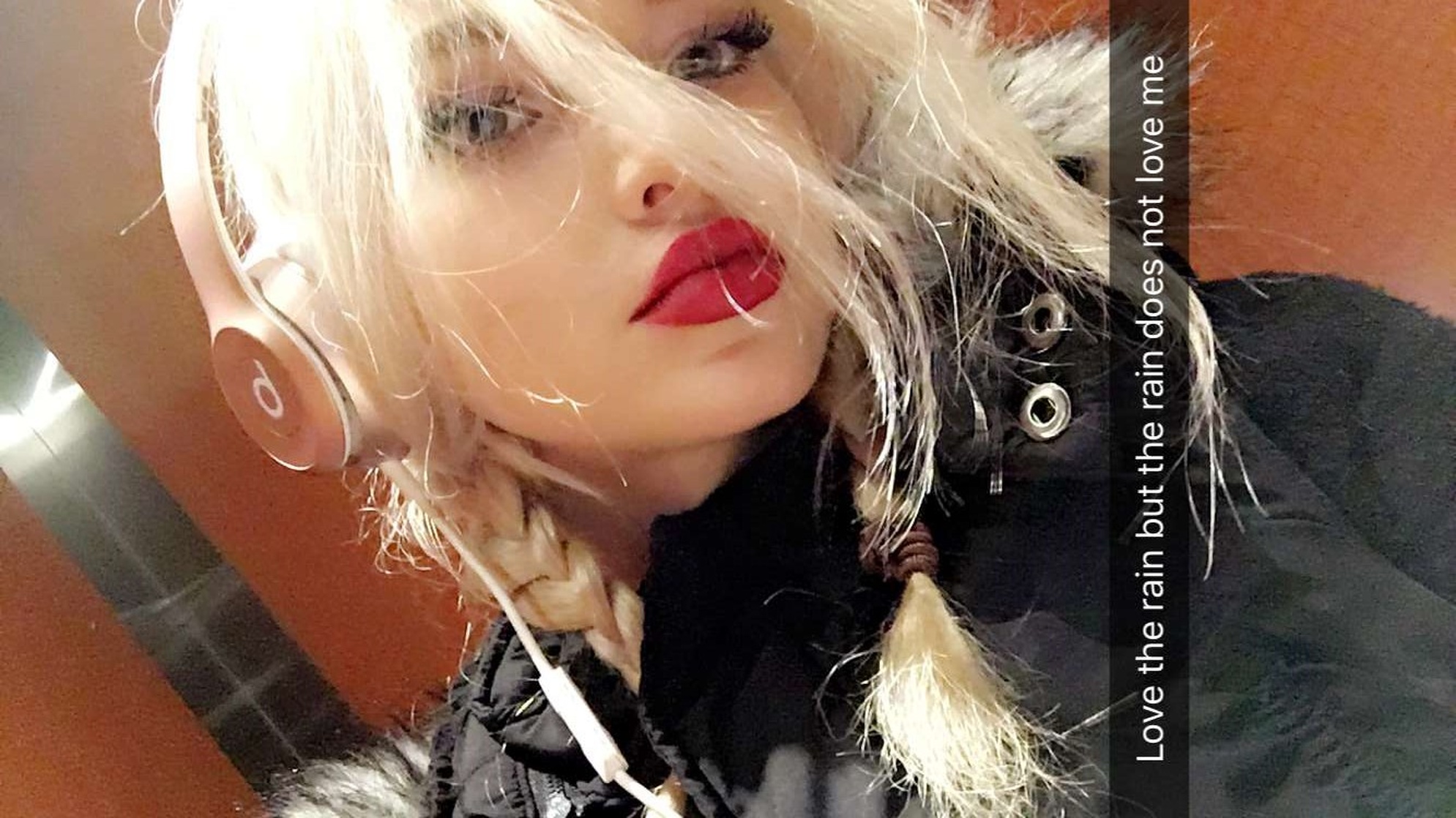 Dove Cameron