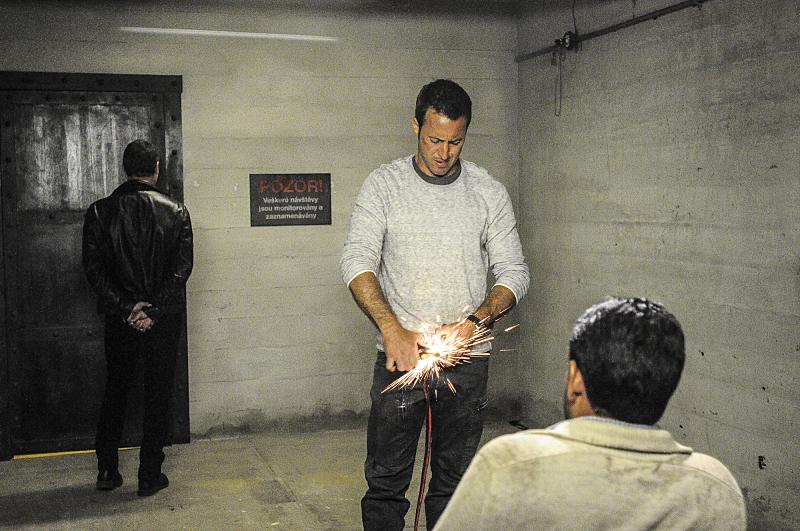 Alex O'Loughlin