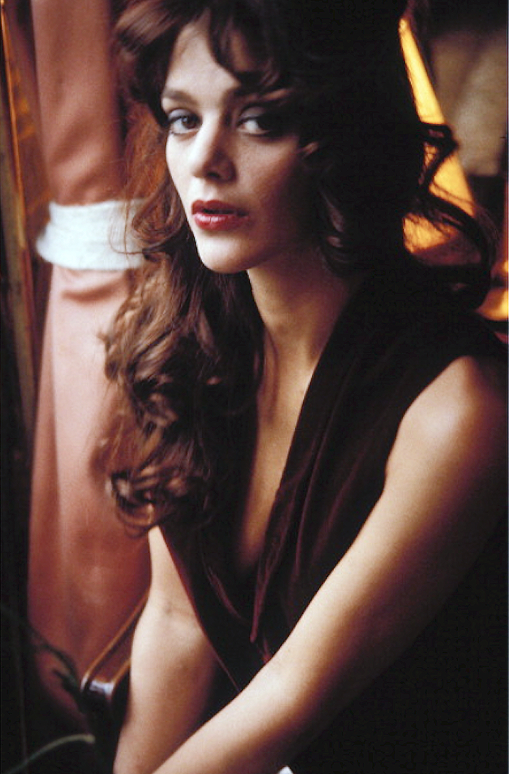 Tina Aumont