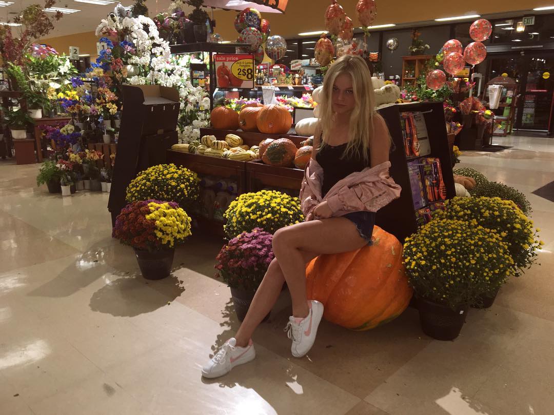 Emily Alyn Lind Emily Alyn Lind