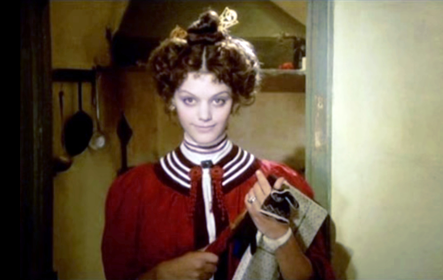 Tina Aumont Tina Aumont