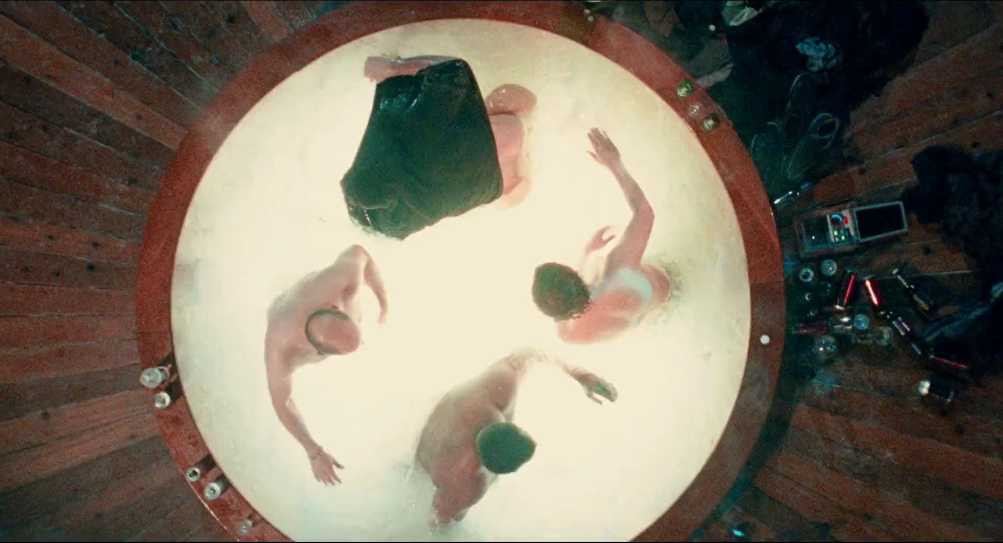 Hot Tub Time Machine