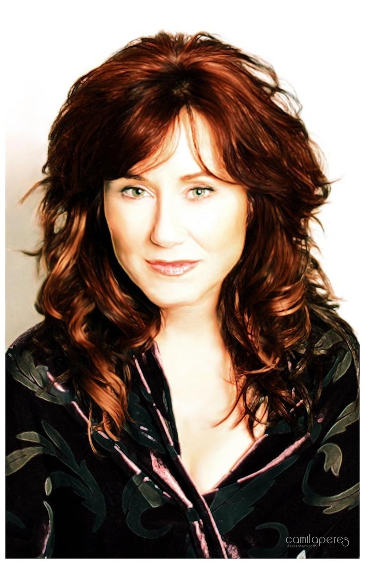 Mary Mcdonnell Picture