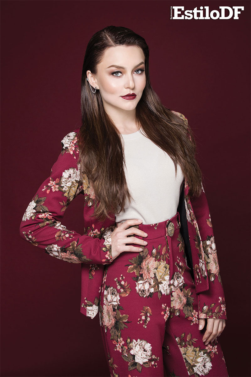 800full-angelique-boyer.jpg