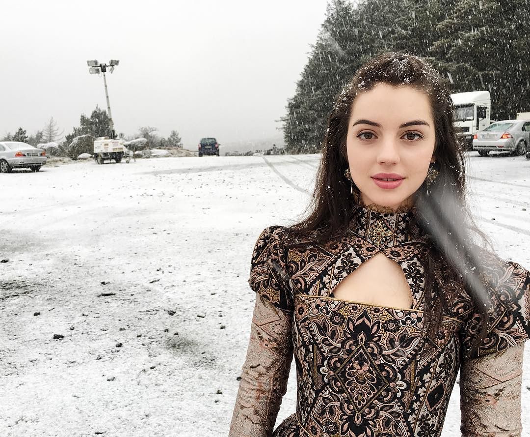 Picture of Adelaide Kane