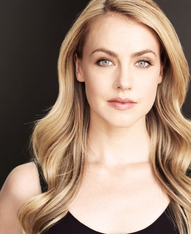 Amanda Schull