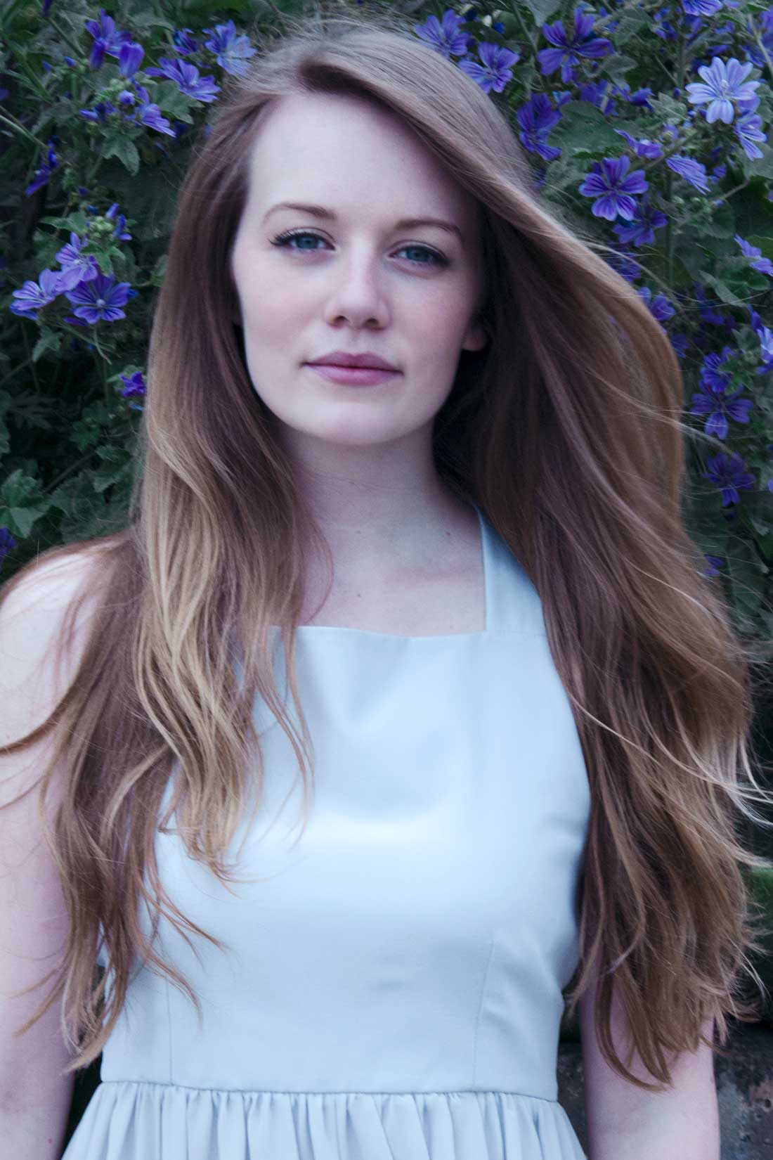 Cara Theobold Cara Theobold new picture Cara Theobold Cara Theobold new pictures