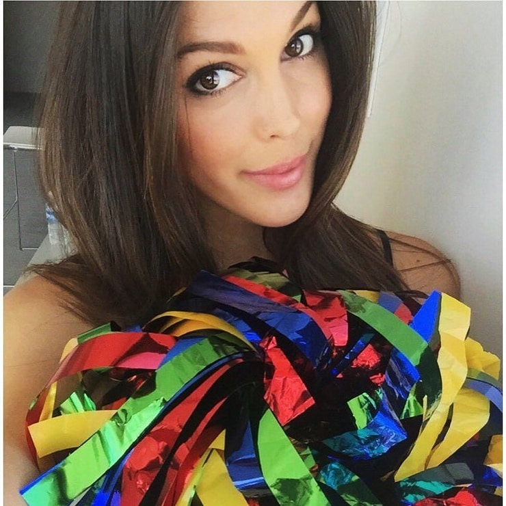 Picture of Iris Mittenaere