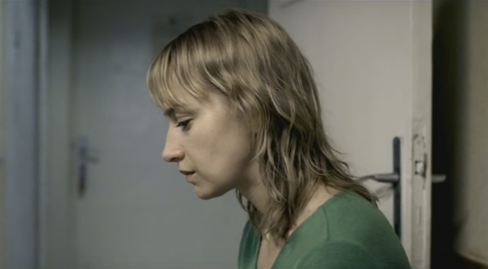 4 Months, 3 Weeks and 2 Days (2007) 4 Months, 3 Weeks and 2 Days (2007)