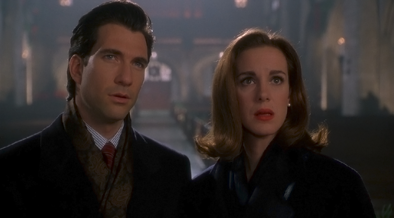 elizabeth perkins in miracle on 34th street