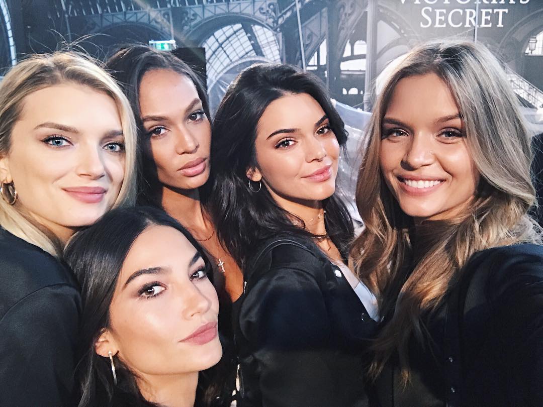 Josephine Skriver Josephine Skriver