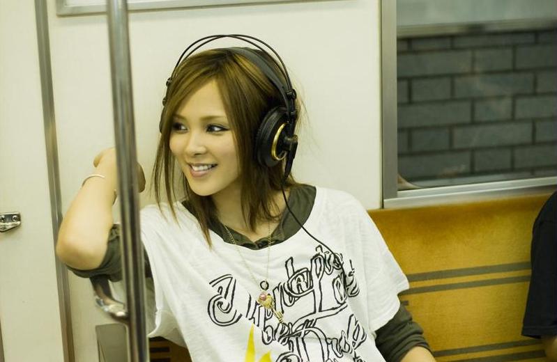 Aya Kamiki