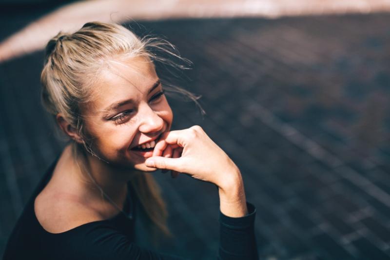 Holly Horne represented by Bella Management