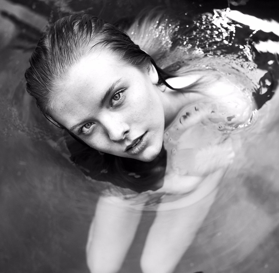 Ella Flood Ella Flood