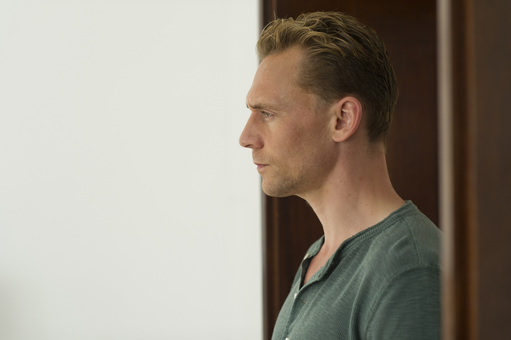 Tom Hiddleston Tom Hiddleston