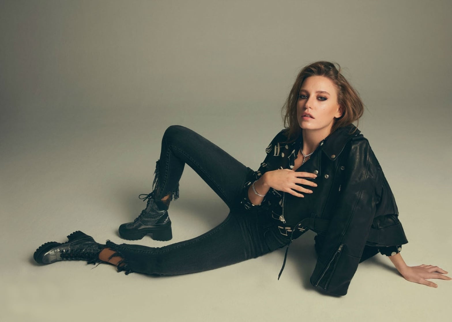 Serenay Sarikaya