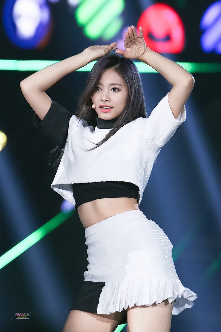 picture chou tzu yu tzuyu picture chou tzu yu tzuyu