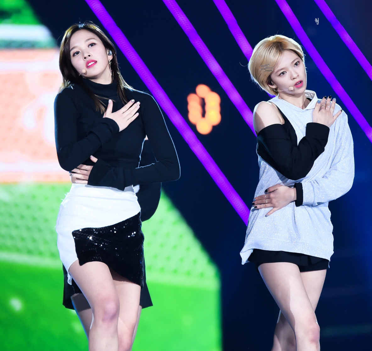 Myoui Mina