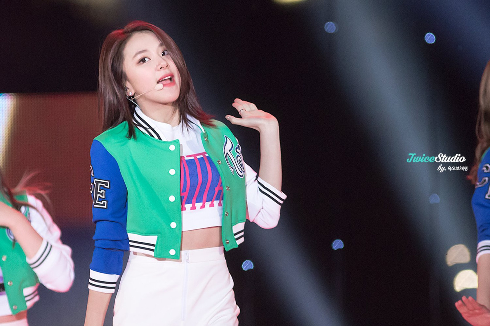 Son Chae Young