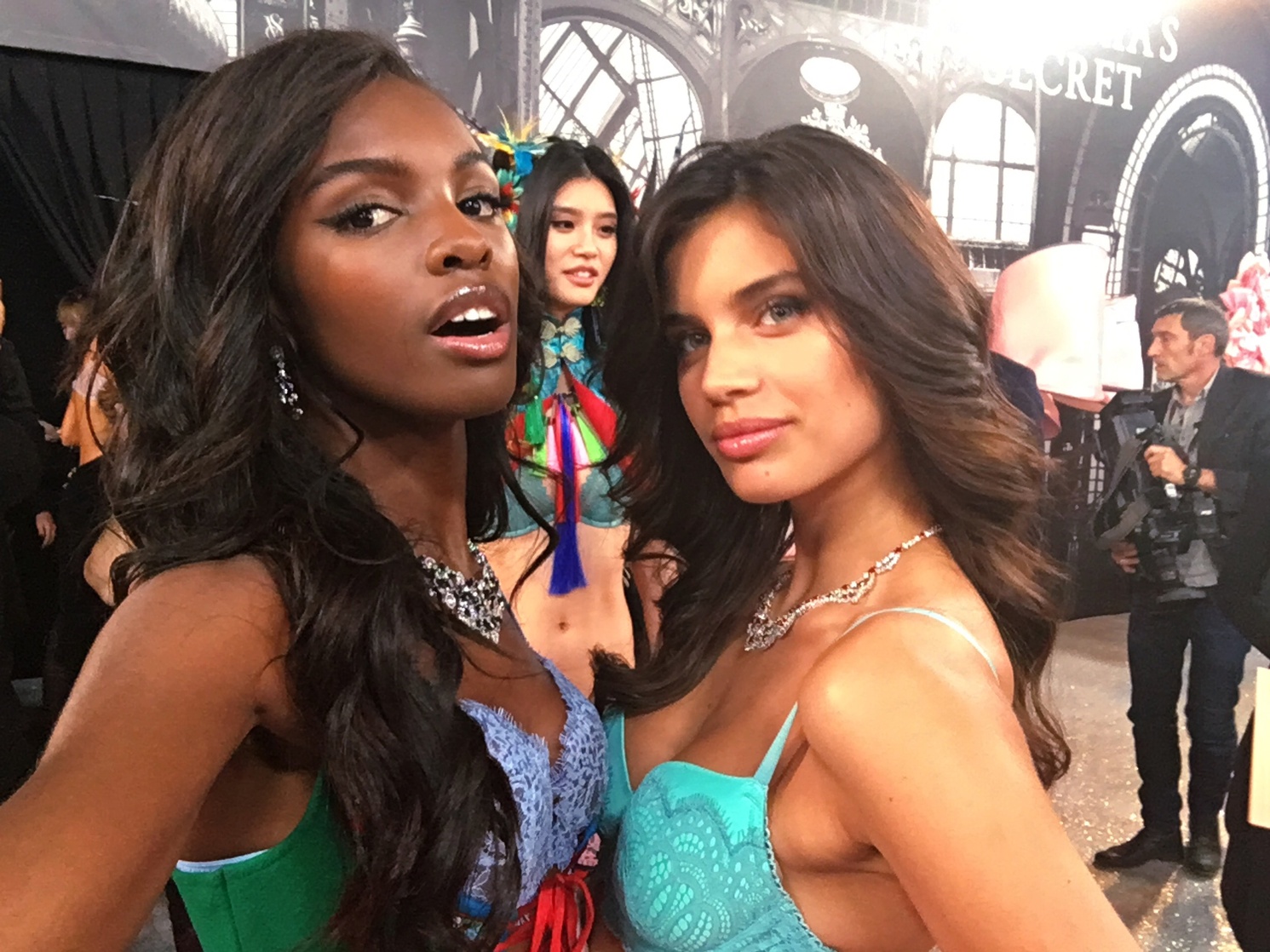 Sara Sampaio Sara Sampaio