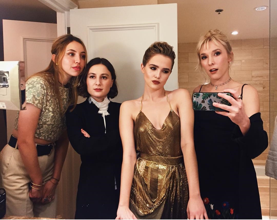 Zoey Deutch