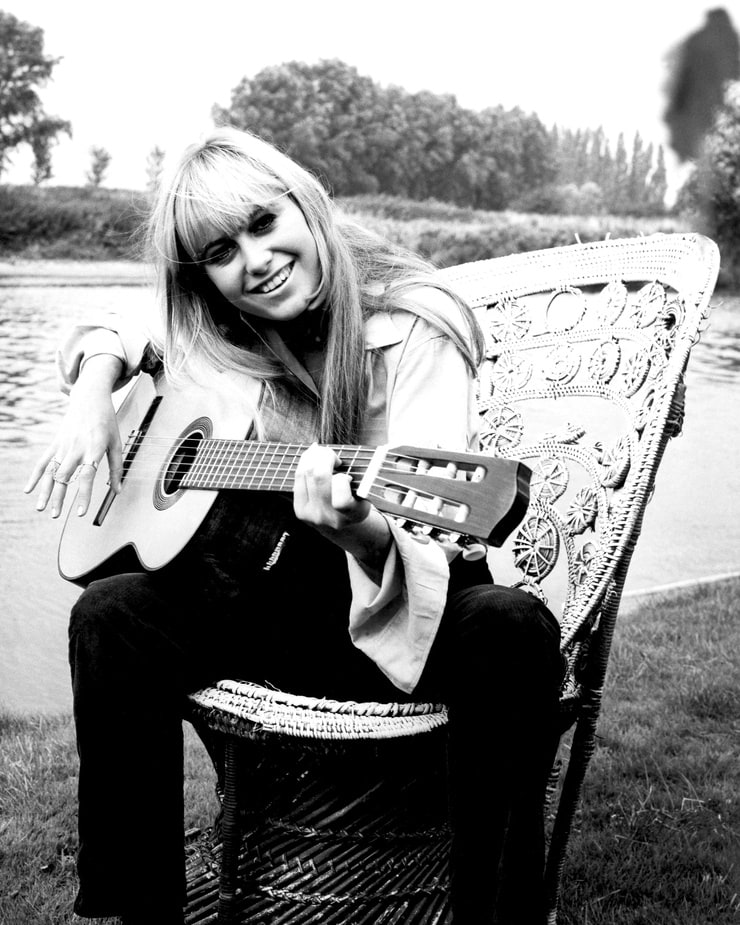 Picture of Susan George.