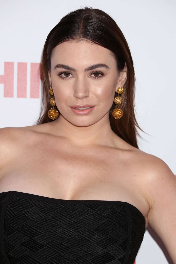 Sophie Simmons image