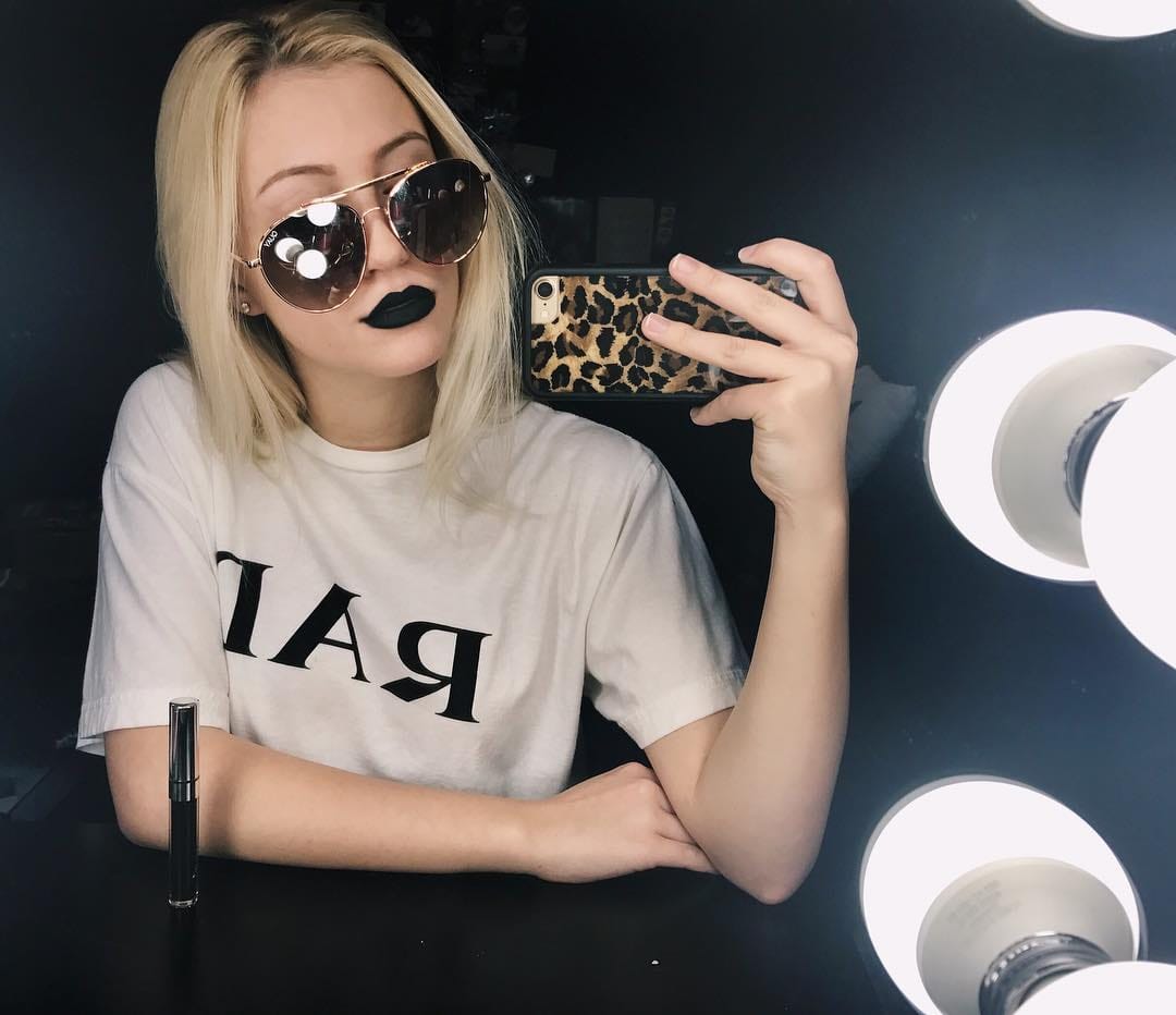 Ava Sambora