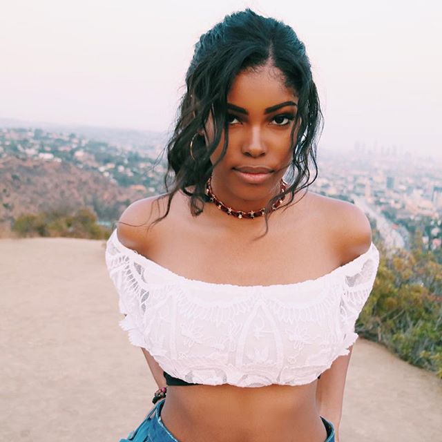 Picture of Diamond White