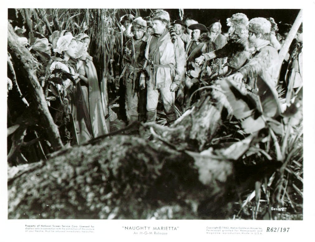 Naughty Marietta (1935) Naughty Marietta (1935)
