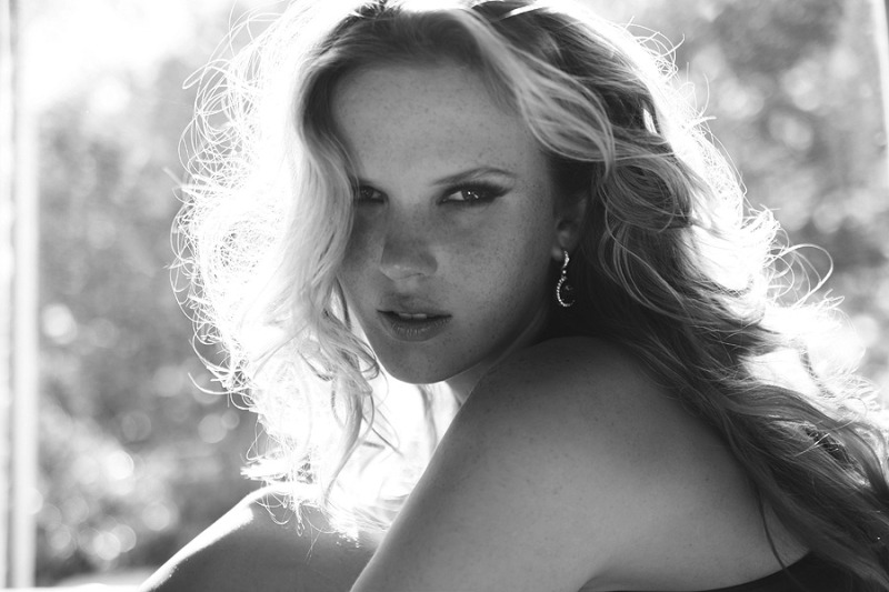 Anne Vyalitsyna Anne Vyalitsyna