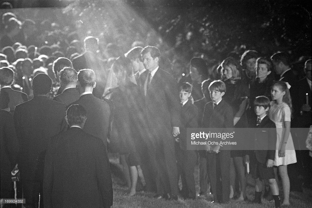 One Thousand Pictures: RFK's Last Journey One Thousand Pictures: RFK's Last Journey