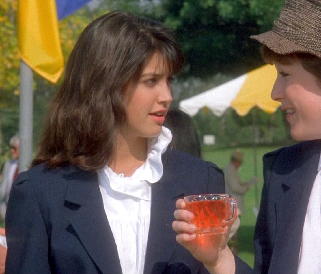 Phoebe Cates