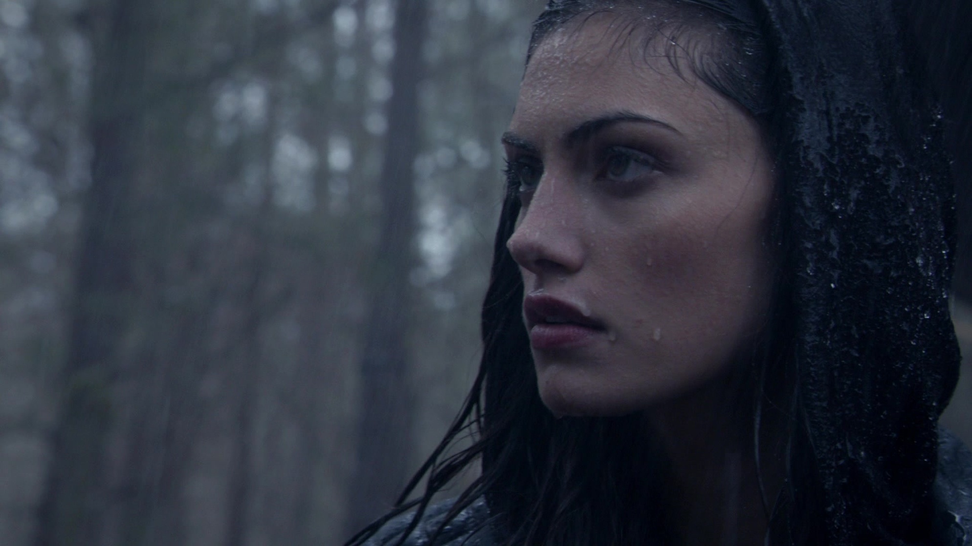 Phoebe Tonkin Phoebe Tonkin