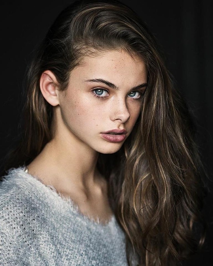 Meika woollard фото