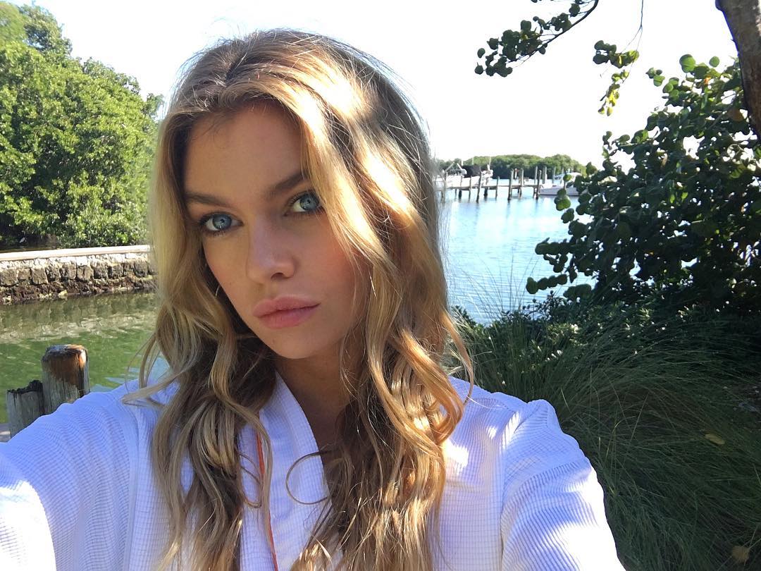 Stella Maxwell