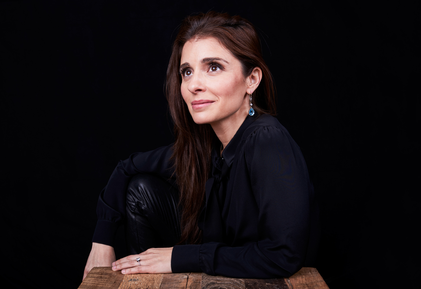 Shiri Appleby
