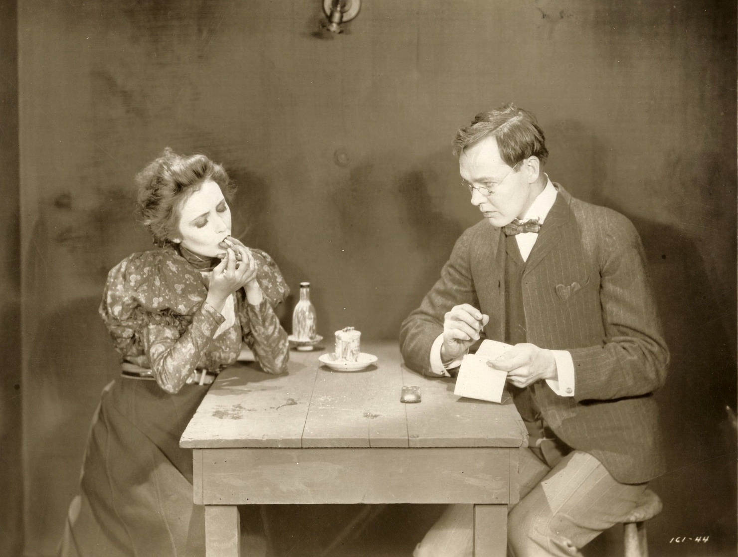 Bessie Love