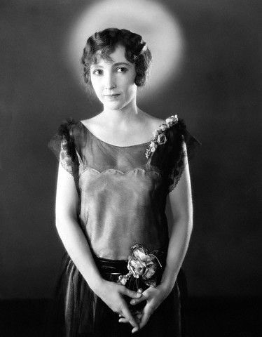 Bessie Love picture