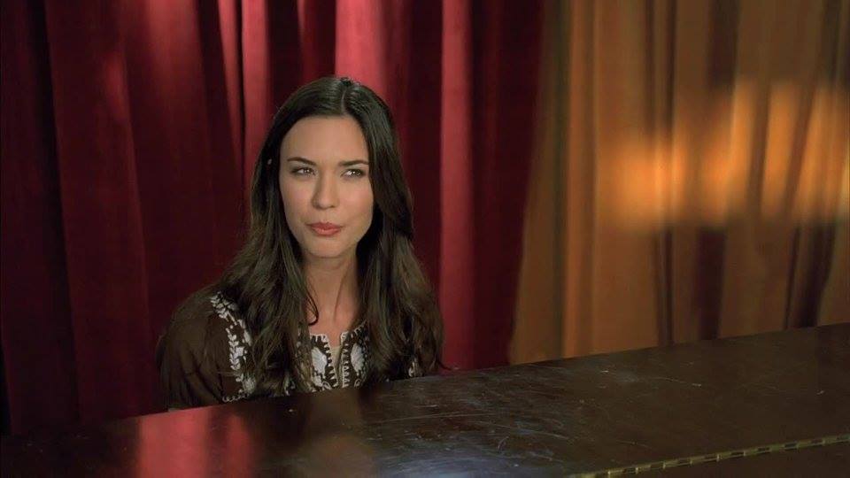 Odette Annable