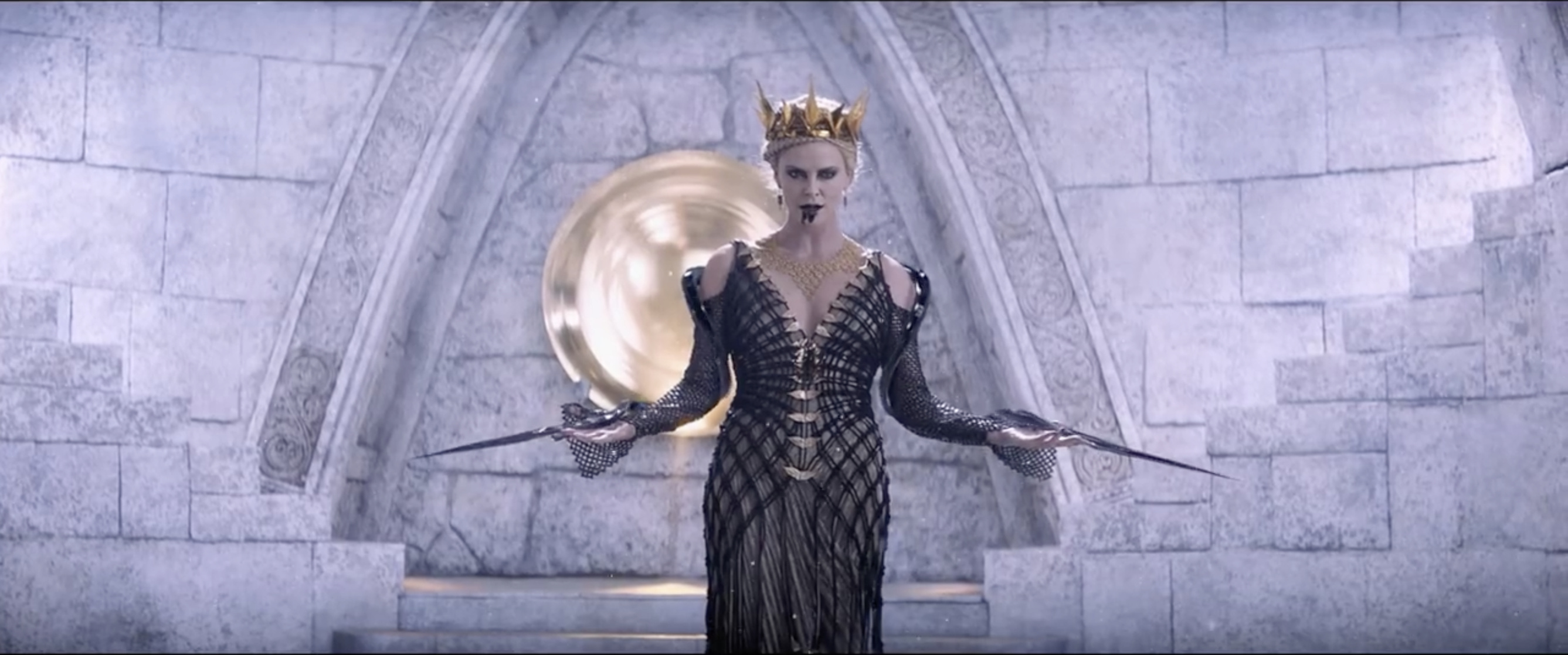 Queen Ravenna