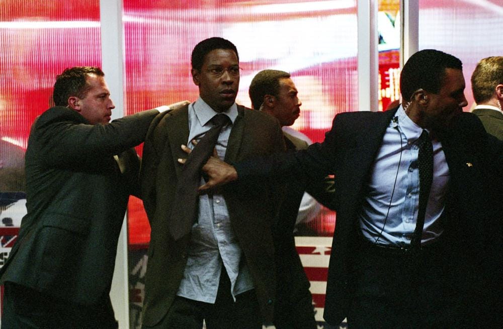 The Manchurian Candidate (2004)