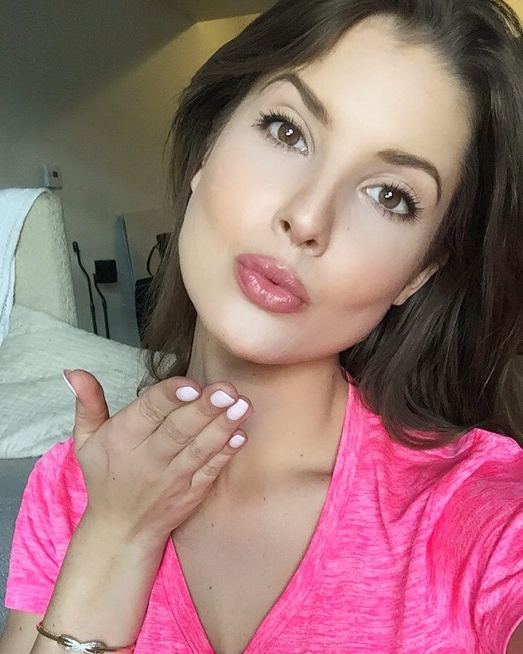 Picture Of Amanda Cerny