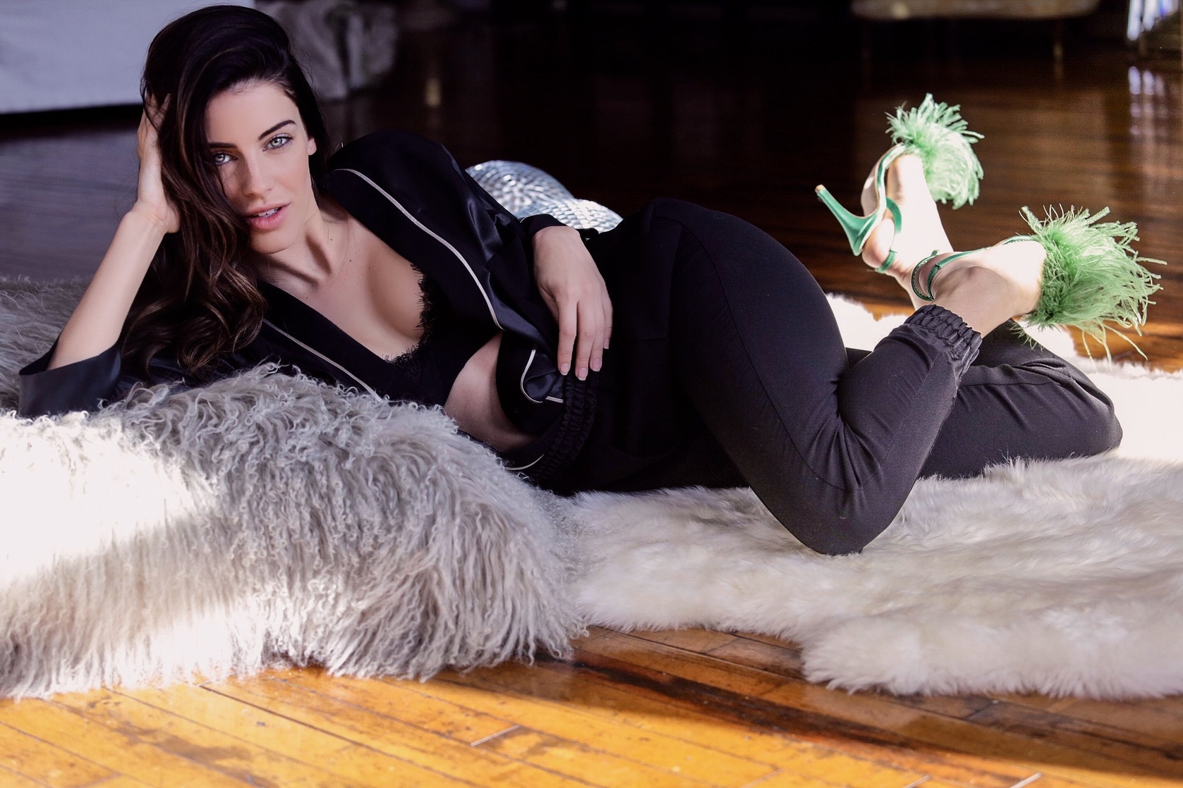 Jessica Lowndes Jessica Lowndes