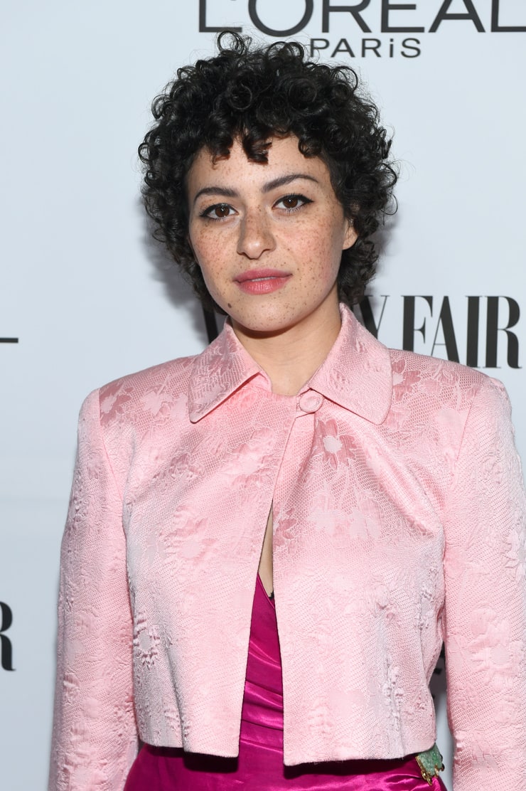 Алиа шокат. Alia Shawkat. Alia Shawkat Dres. Алиа Шокат чудаки навсегда.