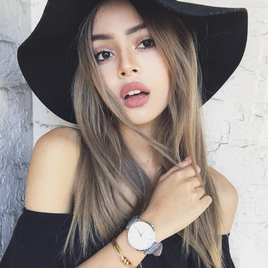 Lily Maymac 