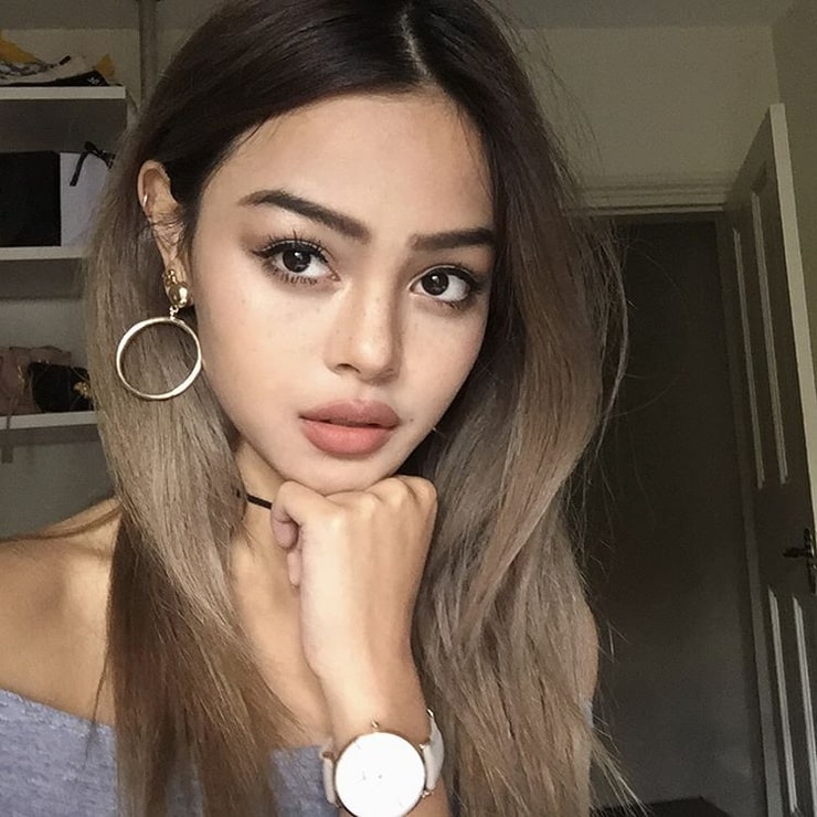 Lily Maymac